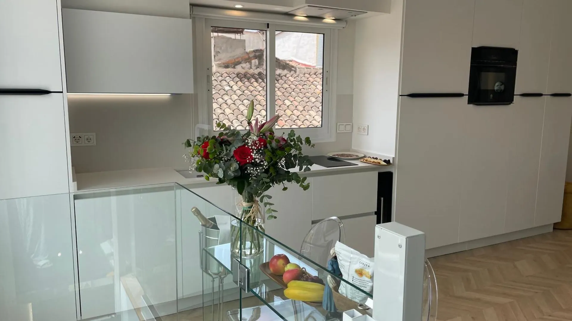Apartment Cathedral Premium Suite Front View Malaga